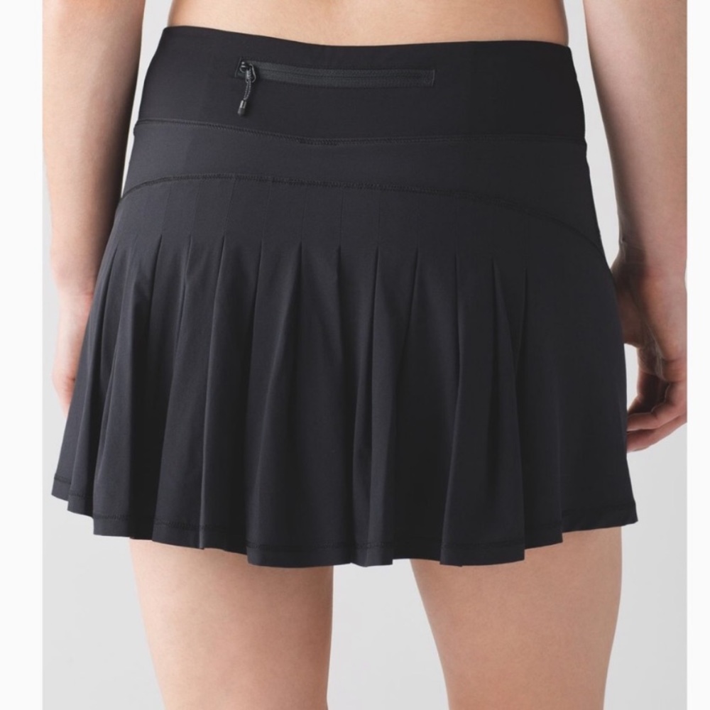 Lululemon Circuit Breaker Skirt